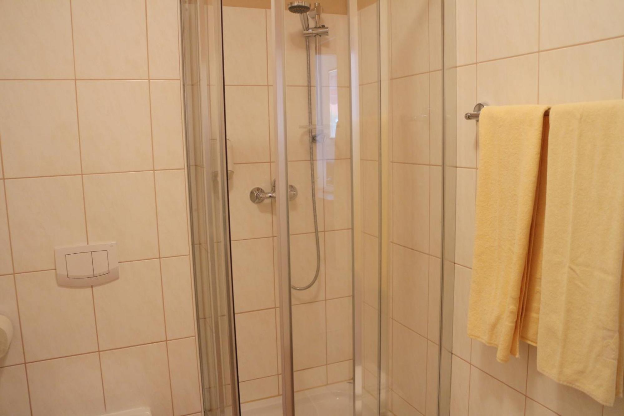 Hotel Checkin Глайсдорф Стая снимка